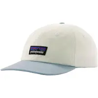 Patagonia - Casquette à visière courbée - P-6 Label Trad Cap Birch White w/Fleck Blue en Coton - Blanc