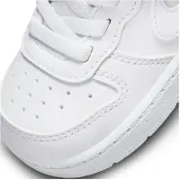 Nike Sneakers DV5458-106 in White color size 23.5