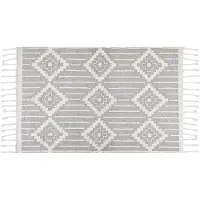 Beliani Tapis d'extérieur gris / blanc 140 x 200 cm motif oriental tapis court TABIAT (140 x 200 cm)