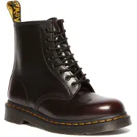 Dr. Martens pour femme. 41773600 Bottes en cuir Arcadia 1460 en rouge cerise (43), Plat, Lacets, Casuel, Grenat