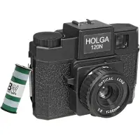 Holga 120N Appareil Photo avec Objectif et Verre Optique (Incl. Film B+W)