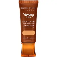 Danessa Myricks Beauty Yummy Skin Serum Skin Tint fond de teint hydratant lissant teinte 5 - Light To Medium Skin With Neutral Undertones 45 ml