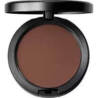 MAC Studio Fix Powder plus foundation