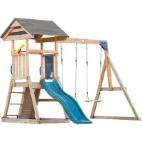 Axi Mia Tour de jeux en bois marron avec double balançoire | Aire de jeux pour enfants avec toboggan vert, balançoire, mur d'escalade & bac à sable | Maison sur pilotis