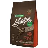 Nature´s Protection Alimentation Pour Chats Stérilisés Sans Céréales Au Saumon Et Au Krill 1.5kg