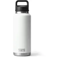 Yeti Rambler Bottle 46oz Chug Cap, White, gourde thermos avec bouchon chug, 1.36L