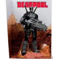 Mcfarlane Toys Figurka Kolekcjonerska Deadpool w Szarym Garniturze 1/6 -