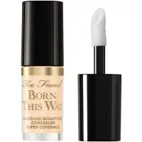 Too Faced Born This Way Super Coverage Multi-Use Concealer Travel Size correcteur longue tenue haute couvrance teinte Swan 2 ml