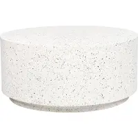 Beliani Table basse blanc crème, plateau rond effet terrazzo, résistante aux UV et aux intempéries, style moderne, pour l'intérieur et l'extérieur