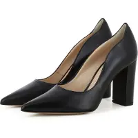 Evita Escarpins 'Natalia' noir