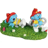 Diverse Figure Papa Smurf And Brainy On The Beach