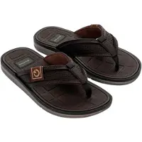 Cartago Lyon Ii Flip Flops Marron EU 41 Homme