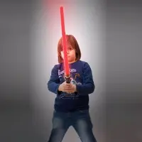 Eurowebbiz Sabre laser lumineux et sonore multicolore