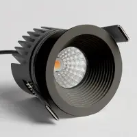 LumenXL Spot encastré avec design nervuré - Ilva
