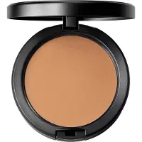 M.A.C Studio Fix Powder plus foundation