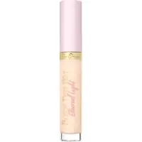 Too Faced Born This Way Ethereal Light Illuminating Smoothing Concealer correcteur éclat pour un effet naturel teinte Milkshake 5 ml