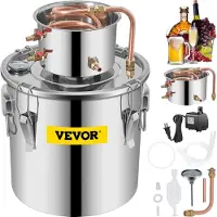 Vevor Distillateur Alambic 30 L Chaudière à Spiritueux en Inox Alimentaire Distillateur d'Alcool et d’Eau avec Pompe Baril de Condensation Kit de Brassage Vin Whisky Brandy Huile Essentielle Maison