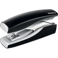Leitz Agrafeuse New NeXXt Softpress , métal, 30 feuilles / 3 mm, avec 200 agrafes, noir