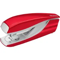 Leitz Agrafeuse rouge métallique (30 feuilles)