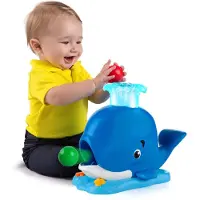 Bright Starts baleine silly spout whale popper