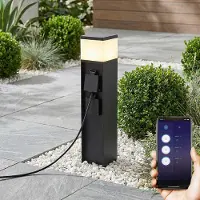 LumenXL Lampe d'extérieur intelligente avec prise électrique et application Tuya Ute – noire, avec diffuseur et 2 prises électriques