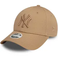 New Era Casquette 'League Essentials 9TWENTY New York Yankees' beige