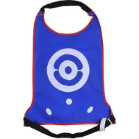 Lobbes Lancer des balles avec un gilet