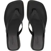 Vagabond SHOEMAKERS Tongs 'Izzy' noir