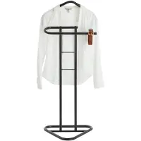 Idimex Valet De Chambre Valet De Nuit Camilo Chevalet De Nuit Avec Cintre Pour Veste Et Portant Pour Pantalons, En Métal Laqué Noir