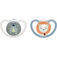 Nuk Perfect Match Air Night 0-6 m tétine Firefly/Lion 2 cm