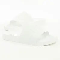GUESS Logo relief