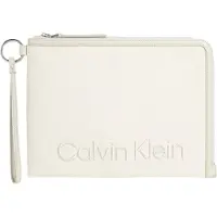 Calvin Klein Jeans (92) Logo relief