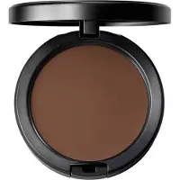 MAC Studio Fix Powder plus foundation