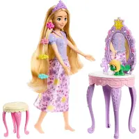 Disney Princess Disney Princesse Locika avec des accessoires élégants HLX28