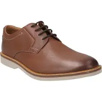 Clarks Chaussure à lacets 'Atticus' caramel