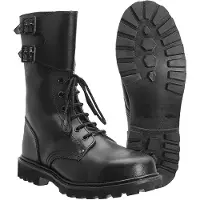Sturm Bundeswehr und Freizeitshop François. Bottes de combat avec boucles, 43