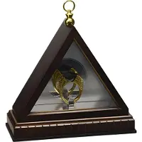 Noble Collection Réplique Harry Potter 1/1 Anneau du Horcruxe de Lord Voldemort (plaqué or)