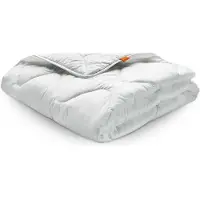 Sleepling Couette 140 x 200 cm, couette toute saison, 100% microfibres, convient aux personnes allergiques, Basic 100