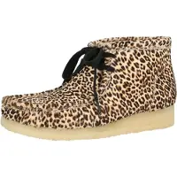 Clarks Originals Chukka Boots 'Wallabee' crème / pueblo / noir