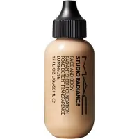 M.A.C Studio Radiance Face And Body Foundation Radiant Sheer FONT DE