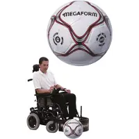 Megaform Ballon de football multicolore adapté aux fauteuils roulants pour enfants