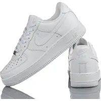 Nike Baskets 'AIR FORCE 1 LE' blanc