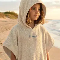 Yoursurprise Serviette poncho enfant brodée avec prénom - 6/12 ans - Beige