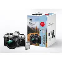 OM SYSTEM OM-5 Mark II zilver + 14-150mm F/4.0-5.6 ED II + Peter Hadley PS-BLS5