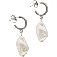 Usha WHITE LABEL Boucles d'oreilles argent / blanc perle