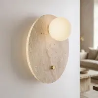 LumenXL Applique murale Artoa à 1 lumière en travertin (pierre naturelle) avec boule en verre