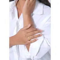 Elli Bague or