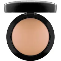 MAC Mineralize Skinfinish Natural Medium Deep 10 grammes