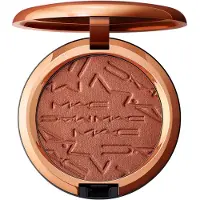 M.A.C Skinfinish Sunstruck Radiant Bronzer Poudre bronzante lumineuse