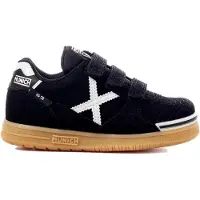 Munich Sneakers 1511008 in Black color size 38
